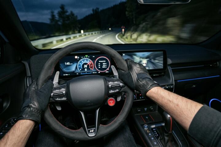 Hyundai Ioniq 5 N: Can Software Truly Simulate a Gearbox Feeling?